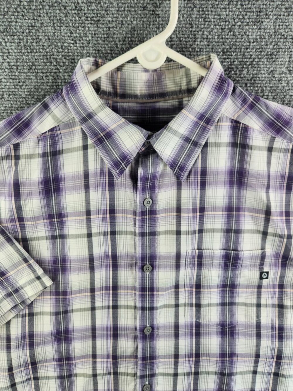 Marmot For Life Adult Men Large Purple Gray Plaid Short Sleeve Button Up Shirt